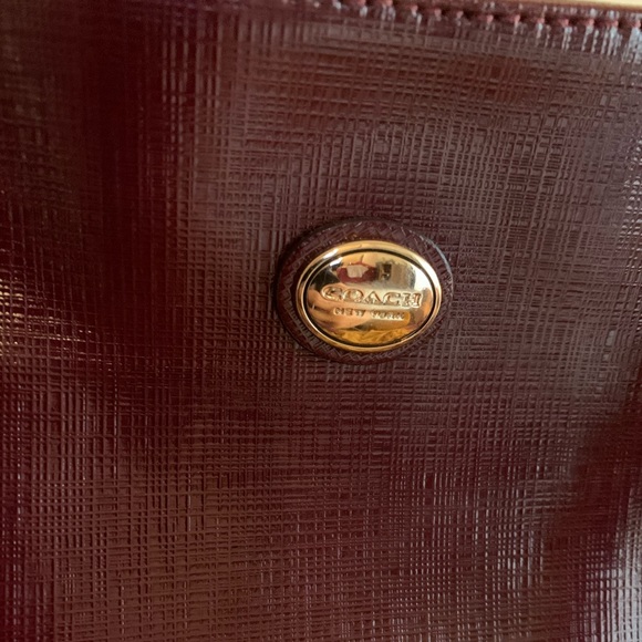 Coach leather handbag - Picture 2 of 9